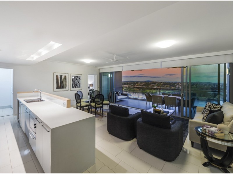 21709/8 Hercules Street, Hamilton QLD 4007