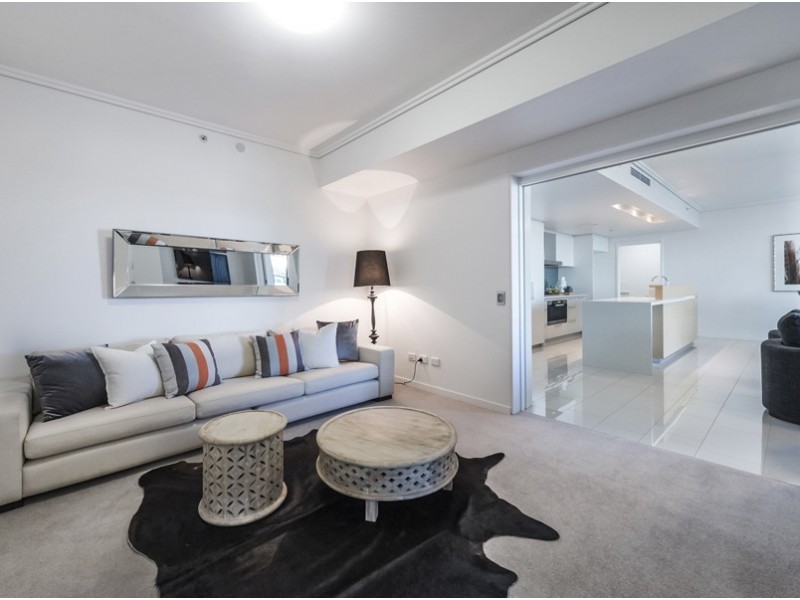 21709/8 Hercules Street, Hamilton QLD 4007