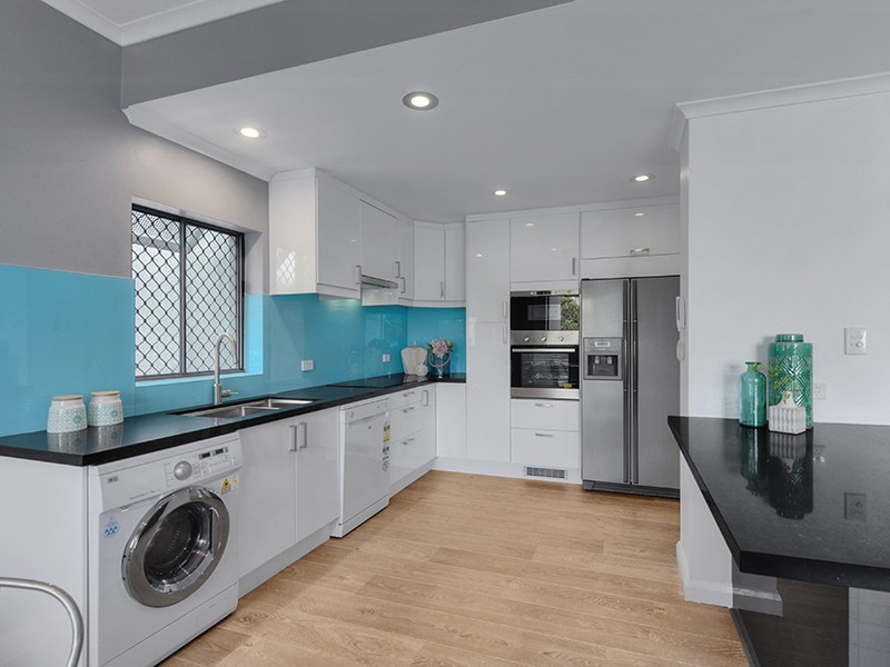 4/26 Merthyr Road, New Farm QLD 4005
