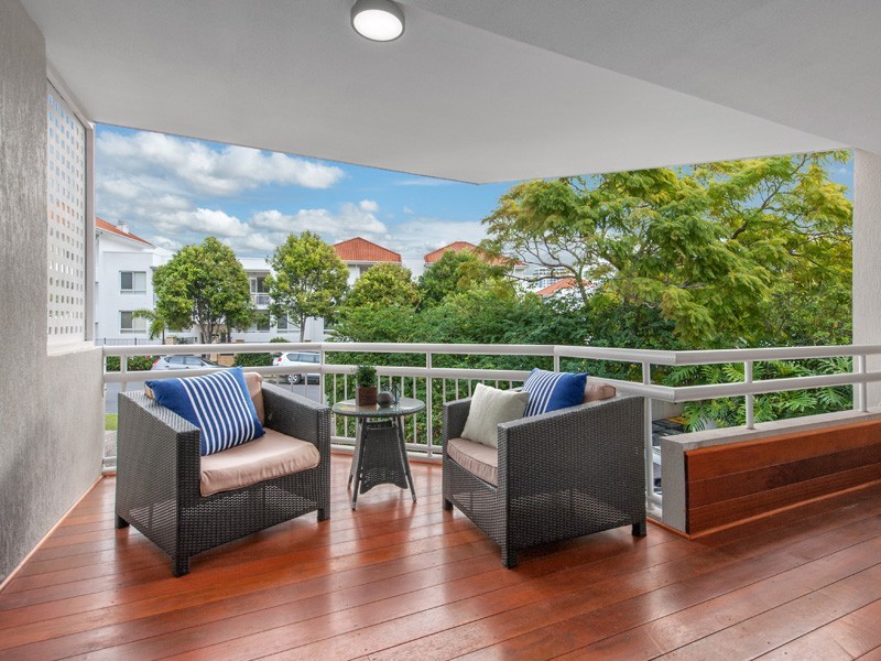 4/26 Merthyr Road, New Farm QLD 4005