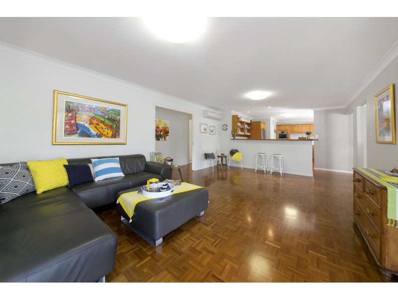 18 Craswell Court, Chuwar QLD 4306