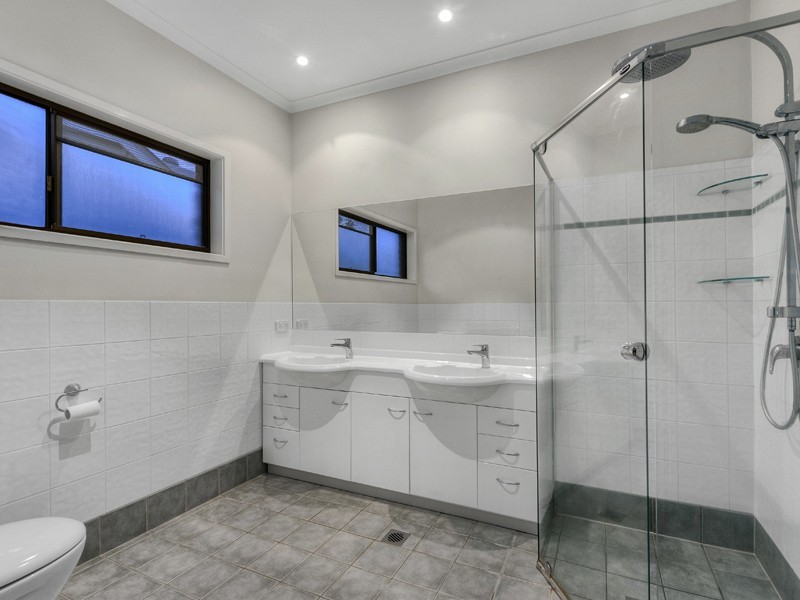 28 Pring Street, Hendra QLD 4011