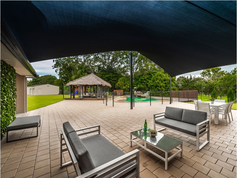 2083 Roghan Road, Bridgeman Downs QLD 4035