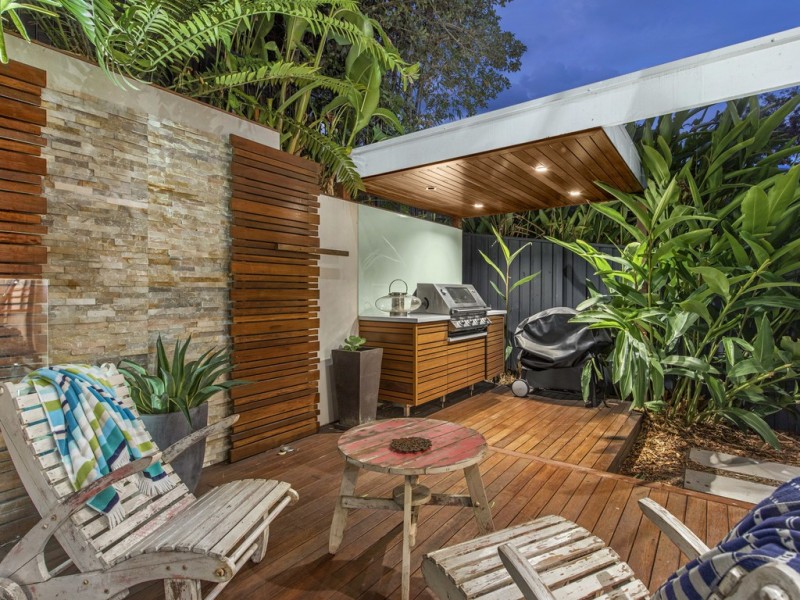 18 Beeston Street, Teneriffe QLD 4005