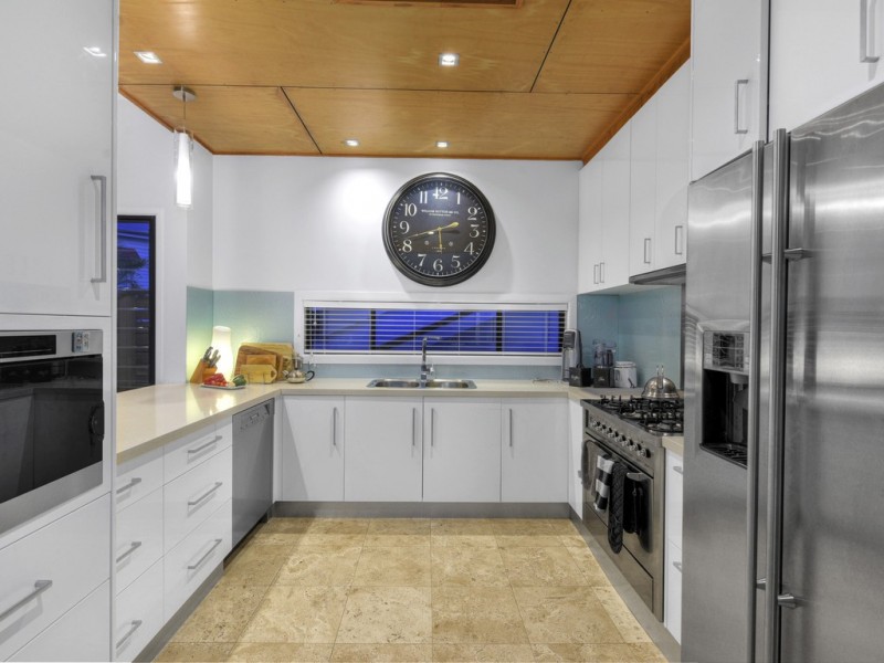 18 Beeston Street, Teneriffe QLD 4005
