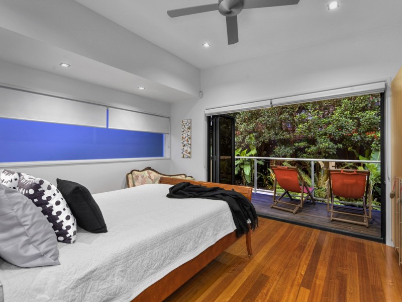 18 Beeston Street, Teneriffe QLD 4005