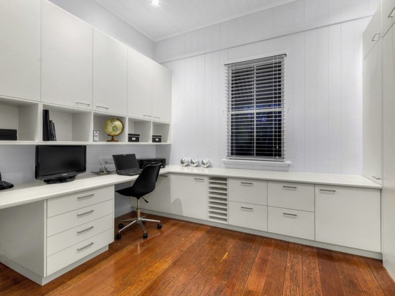 18 Beeston Street, Teneriffe QLD 4005