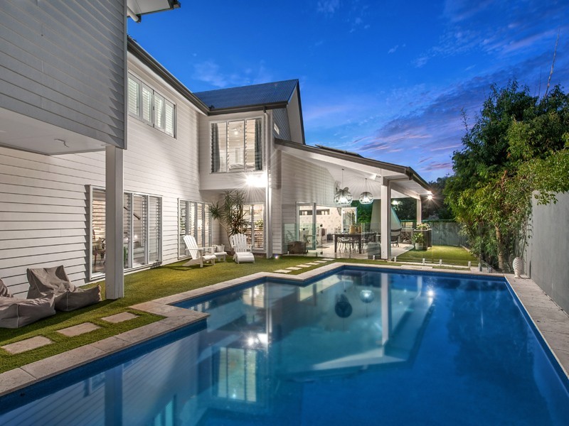 7 Standring Street, Toowong QLD 4066