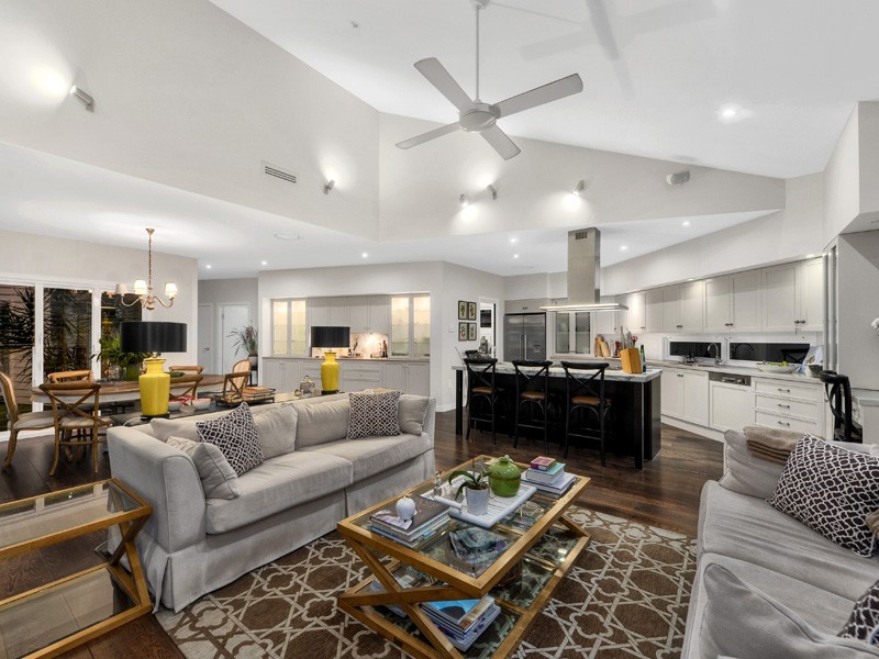 7 Standring Street, Toowong QLD 4066