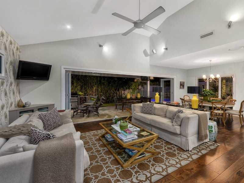 7 Standring Street, Toowong QLD 4066