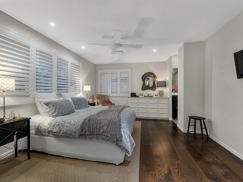 7 Standring Street, Toowong QLD 4066