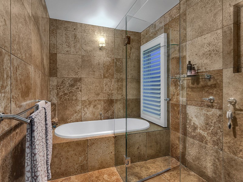 7 Standring Street, Toowong QLD 4066