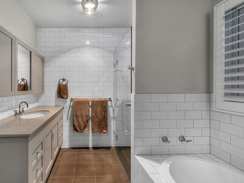 7 Standring Street, Toowong QLD 4066