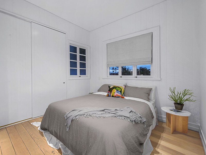 61 Windsor Road, Red Hill QLD 4059