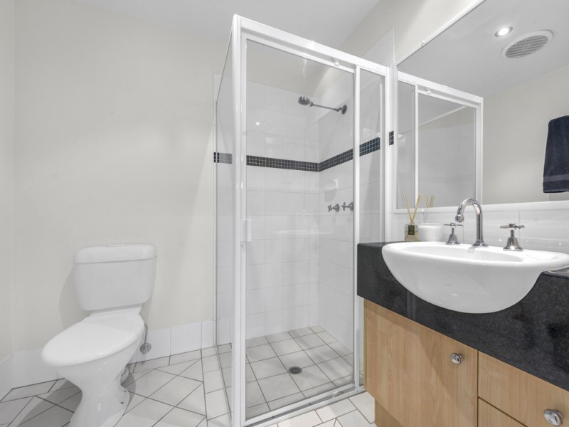 12/140 Commercial Road, Teneriffe QLD 4005