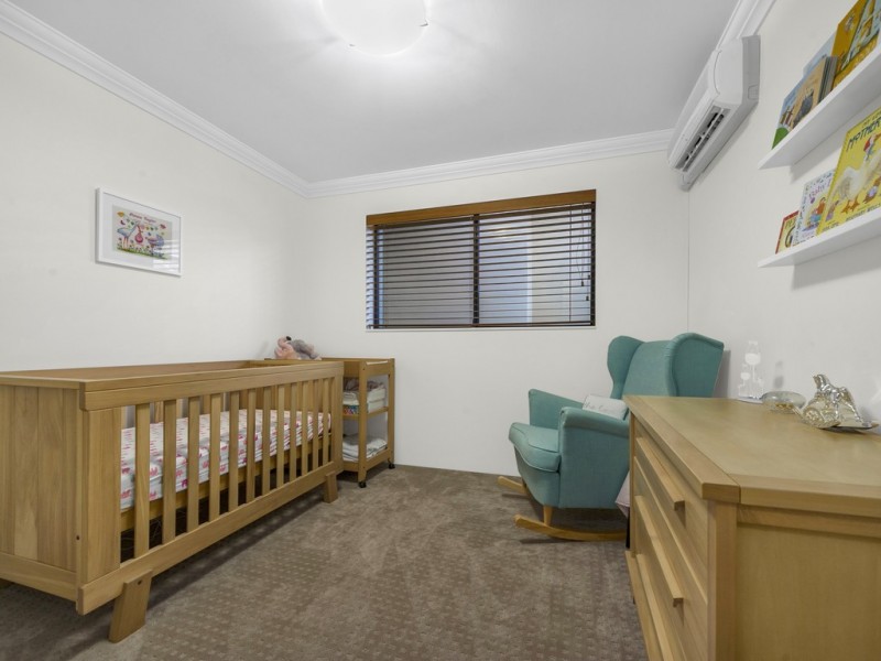 12/140 Commercial Road, Teneriffe QLD 4005