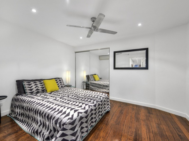 310/64 Macquarie Street, Teneriffe QLD 4005