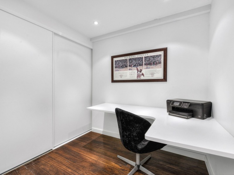 310/64 Macquarie Street, Teneriffe QLD 4005