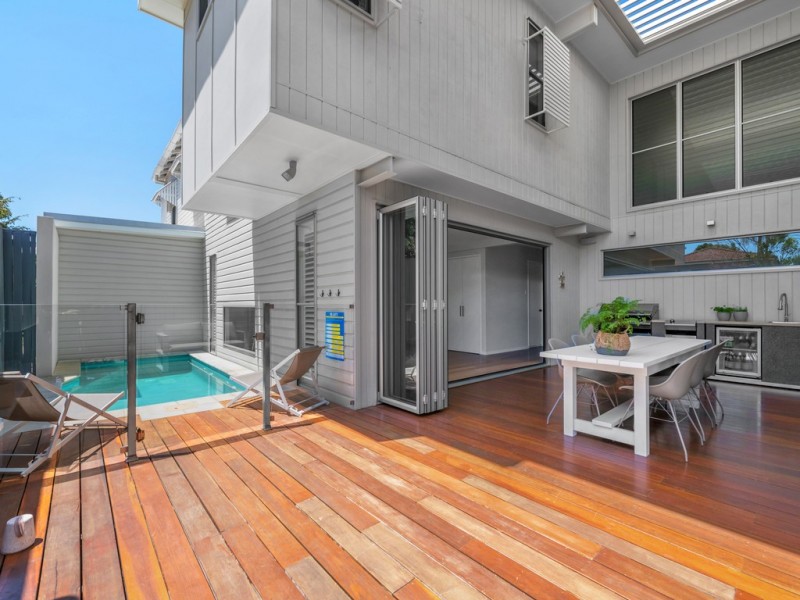 30 Chambers Street, New Farm QLD 4005