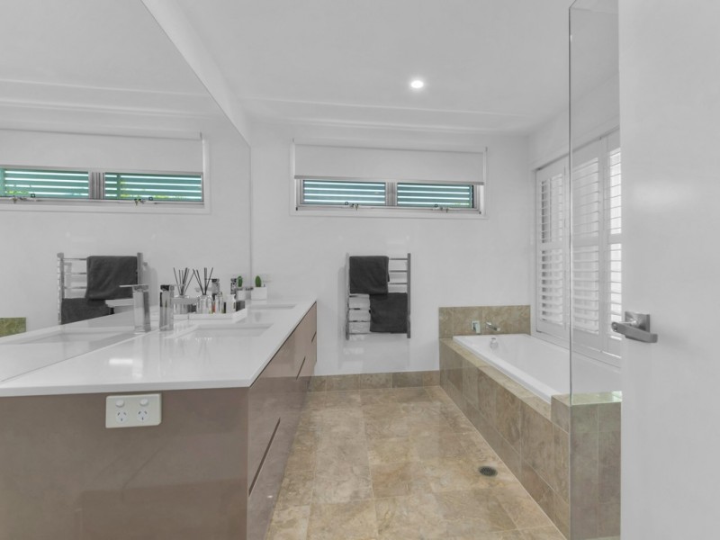 30 Chambers Street, New Farm QLD 4005