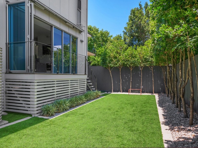 30 Chambers Street, New Farm QLD 4005