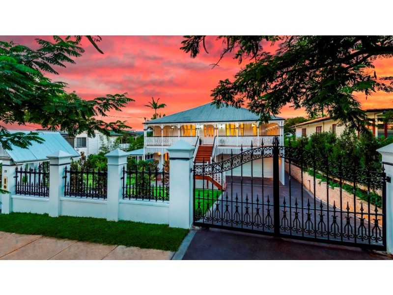 77 Manson Road, Hendra QLD 4011