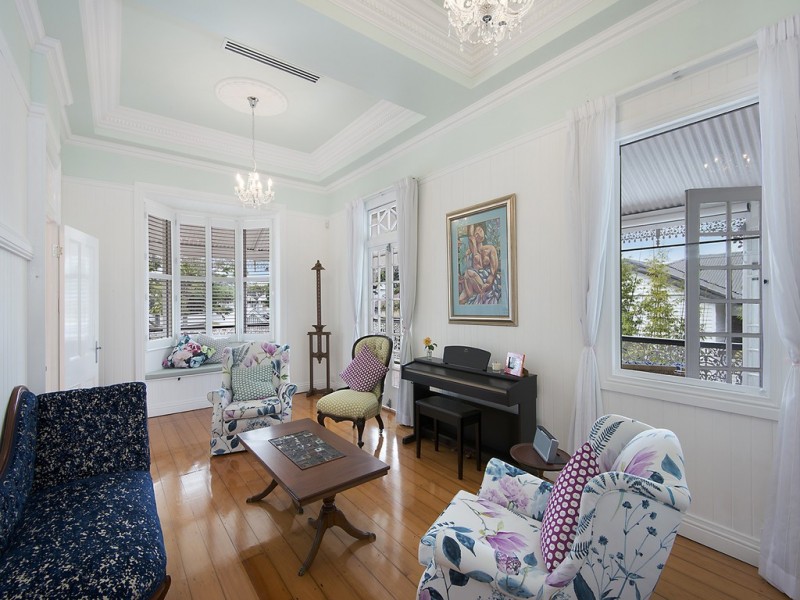 77 Manson Road, Hendra QLD 4011