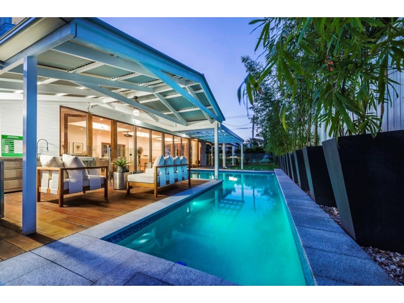 77 Manson Road, Hendra QLD 4011