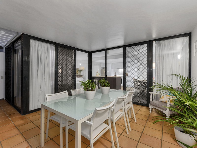 28/120 Sydney Street, New Farm QLD 4005