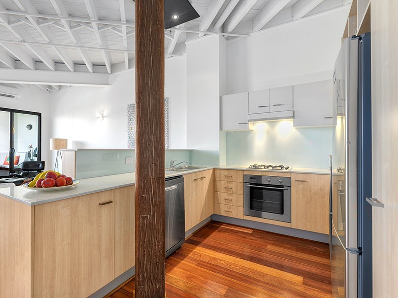 64/54 Vernon Terrace, Teneriffe QLD 4005
