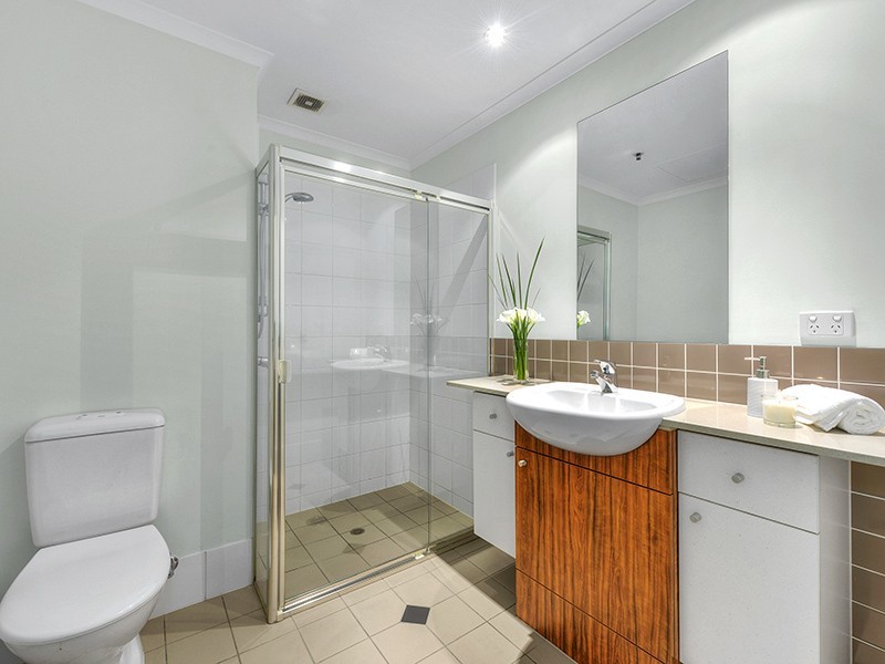 64/54 Vernon Terrace, Teneriffe QLD 4005