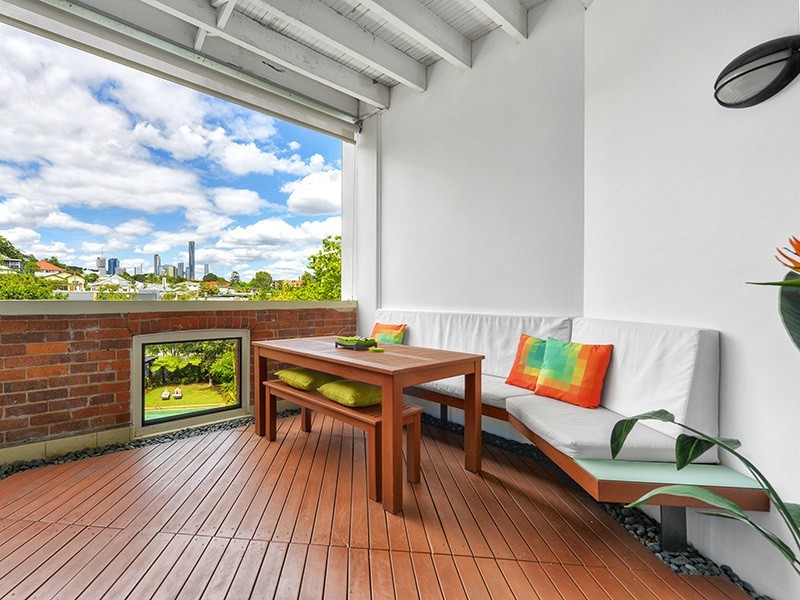 64/54 Vernon Terrace, Teneriffe QLD 4005
