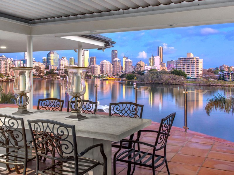 63 Laidlaw Parade, East Brisbane QLD 4169