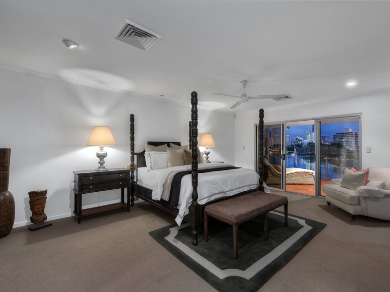 63 Laidlaw Parade, East Brisbane QLD 4169