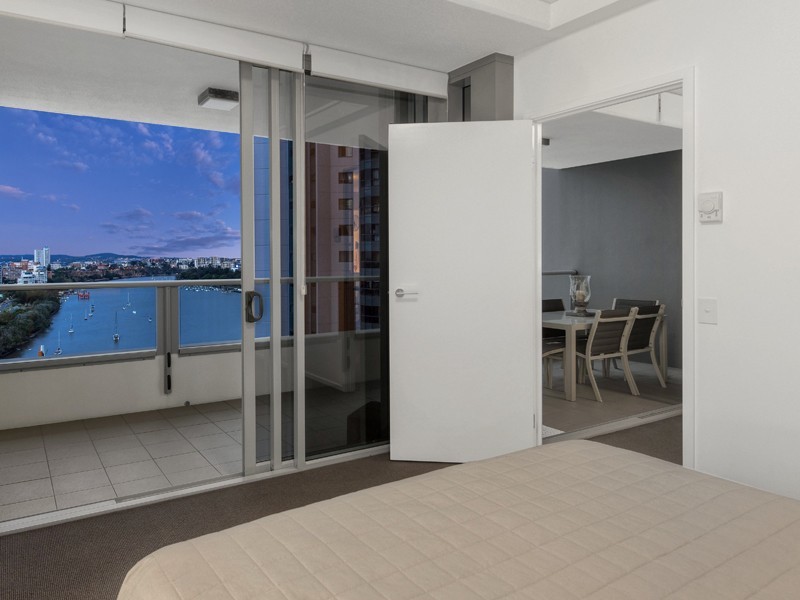 194/30 Macrossan St, Brisbane City QLD 4000