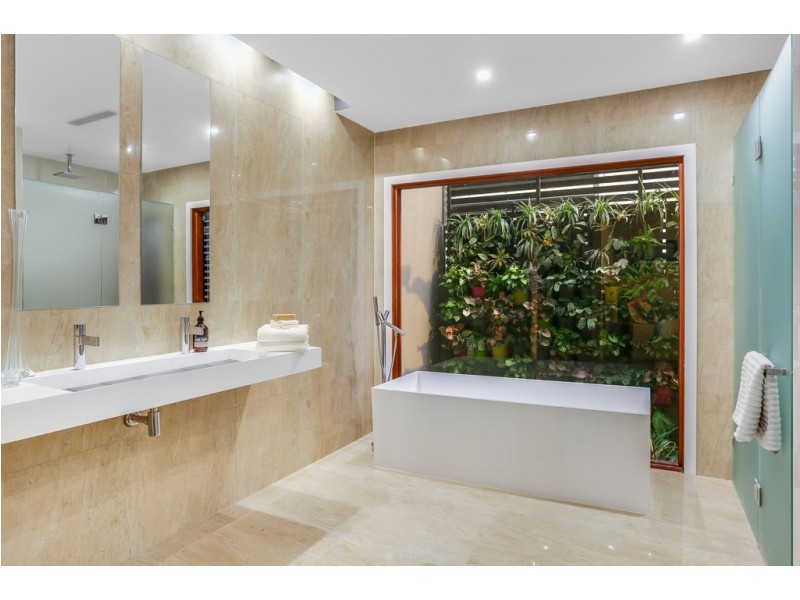 12 Davidson Terrace, Teneriffe QLD 4005