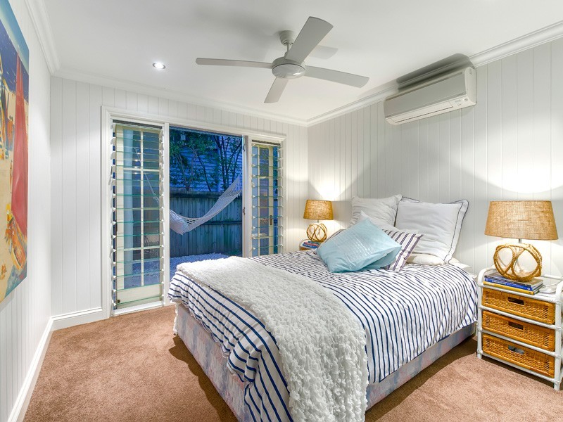 10 Lomond Terrace, East Brisbane QLD 4169