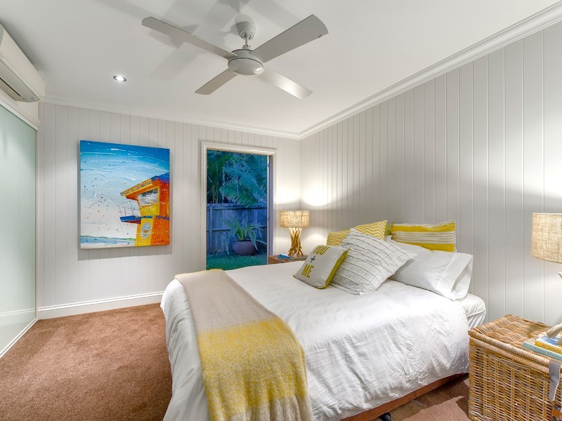 10 Lomond Terrace, East Brisbane QLD 4169