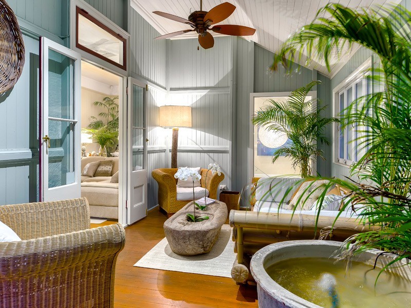 10 Lomond Terrace, East Brisbane QLD 4169