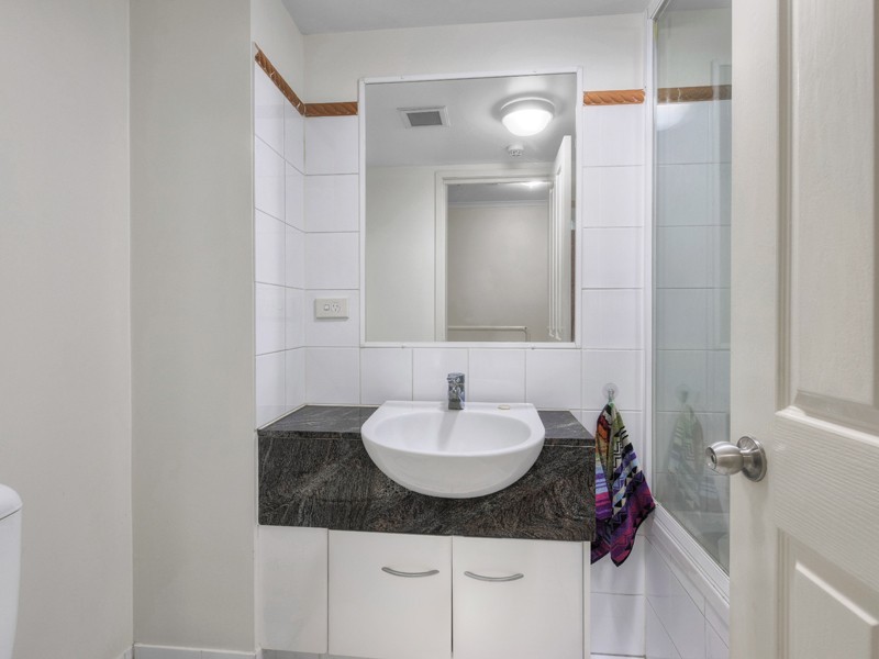 65/135 Macquarie Street, Teneriffe QLD 4005