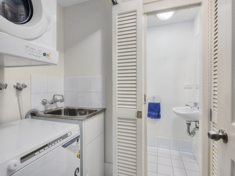 65/135 Macquarie Street, Teneriffe QLD 4005