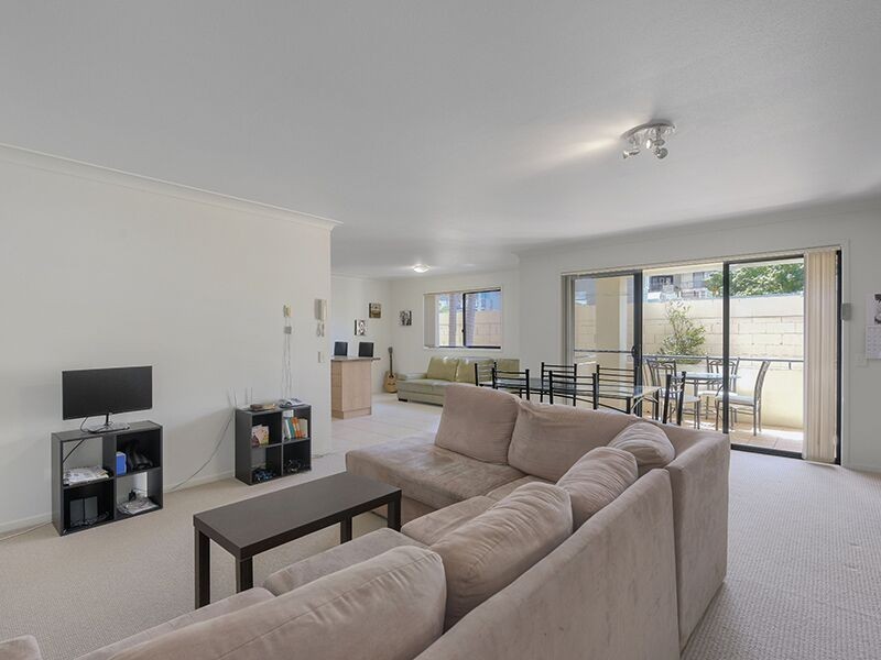 32/52 Newstead Terrace, Newstead QLD 4006