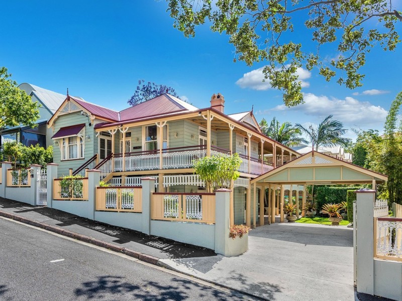60 York Parade, Spring Hill QLD 4000