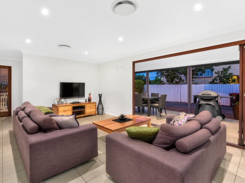 37 Noble Street, Clayfield QLD 4011