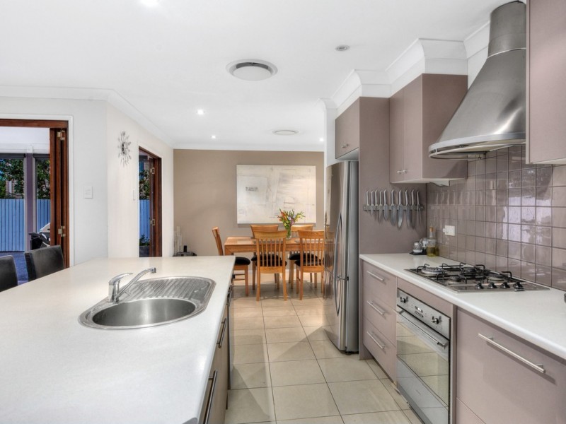 37 Noble Street, Clayfield QLD 4011