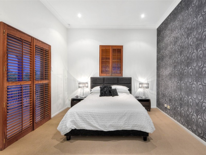 37 Noble Street, Clayfield QLD 4011