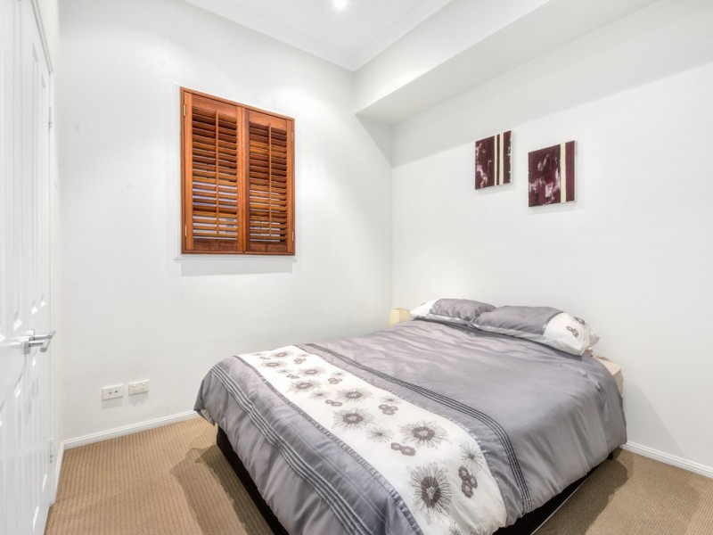 37 Noble Street, Clayfield QLD 4011