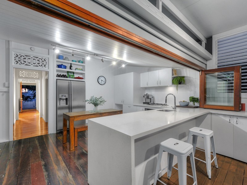 77 Allen Street, Hamilton QLD 4007