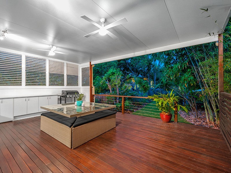 77 Allen Street, Hamilton QLD 4007