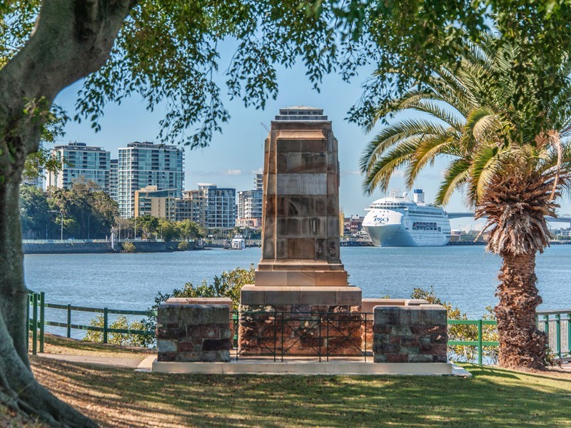 30 Festival Place, Newstead QLD 4006